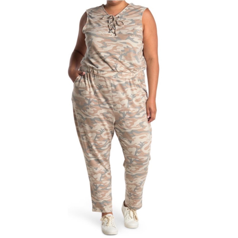 Blue Orchid Lace-Up Camo Jumpsuit Plus Size 1X NWT $98.00